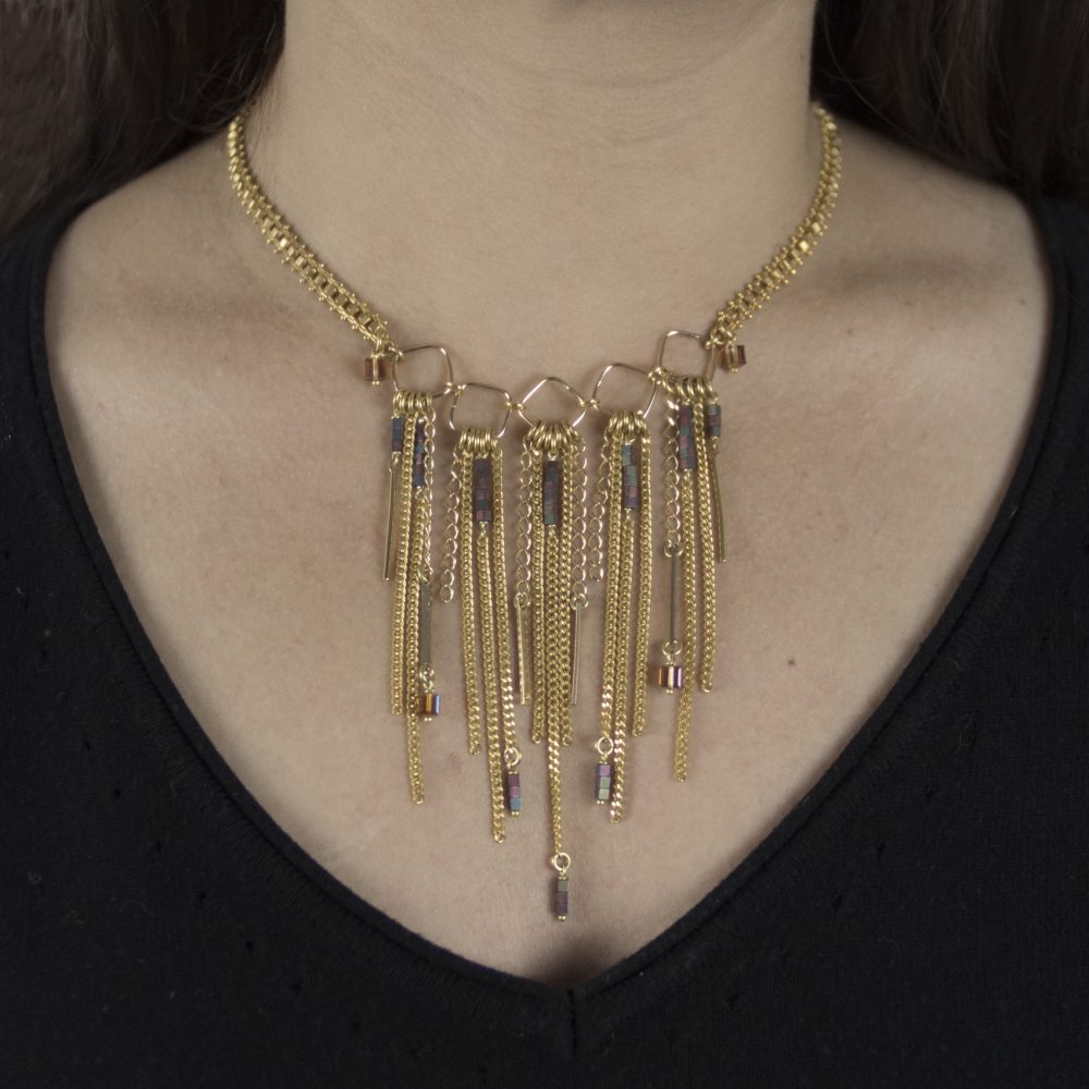 Collier doré fantaisie Clearance